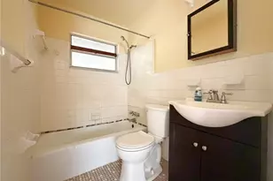 1948 NW 31st Pl, Gainesville, FL 32605 - Photo 30