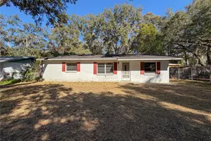 1948 NW 31st Pl, Gainesville, FL 32605 - Photo 8