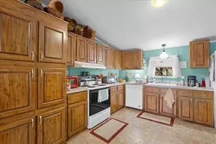 1658 NE 743rd St, Old Town, FL 32680 - Photo 4