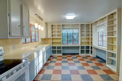2049 NW 9th Avenue, Gainesville, FL 32603 - Photo 4