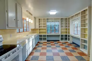 2049 NW 9th Ave, Gainesville, FL 32603 - Photo 4