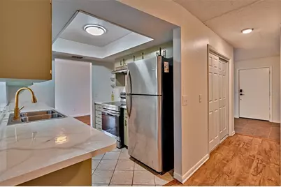 8204 SW 13th Road, Gainesville, FL 32607 - Photo 10