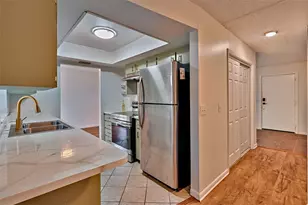 8204 SW 13th Rd, Gainesville, FL 32607 - Photo 10