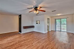 8204 SW 13th Rd, Gainesville, FL 32607 - Photo 4