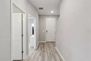 469 Silverbell Trl, Saint Cloud, FL 34771 - Photo 2