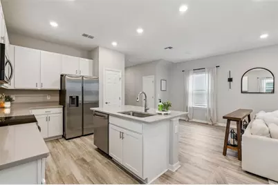 469 Silverbell Trail, Saint Cloud, FL 34771 - Photo 10