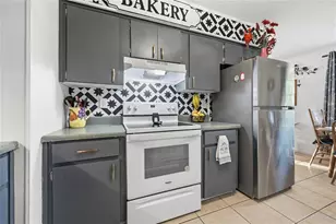 9050 SW 101st Ln, Ocala, FL 34481 - Photo 4