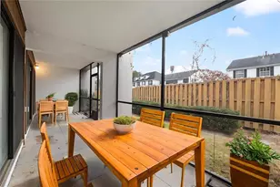 1652 SW 16th St, Gainesville, FL 32608 - Photo 16