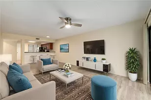 1652 SW 16th St, Gainesville, FL 32608 - Photo 12