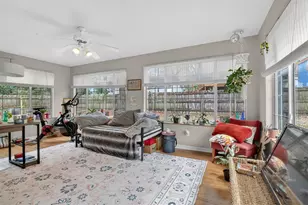 305 NW 28 St, Gainesville, FL 32607 - Photo 18