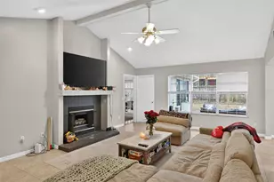 305 NW 28 St, Gainesville, FL 32607 - Photo 6