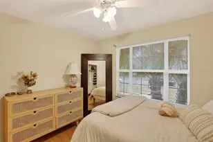 305 NW 28 St, Gainesville, FL 32607 - Photo 30