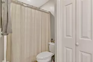 305 NW 28 St, Gainesville, FL 32607 - Photo 26