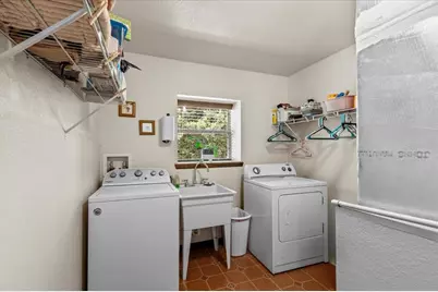 303/305 NE 290th Avenue, Old Town, FL 32680 - Photo 10