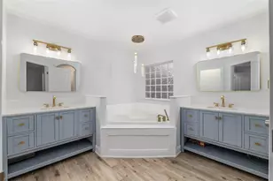 944 NW 256 Terrace, Newberry, FL 32669 - Photo 18