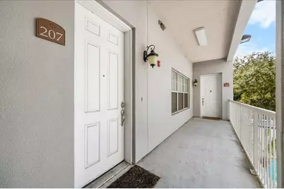 230 SW 2nd Avenue #207, Gainesville, FL 32601 - Photo 2