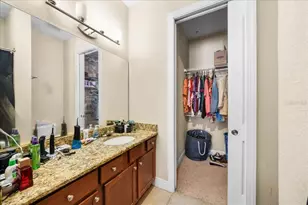 230 SW 2nd Ave, Gainesville, FL 32601 - Photo 20