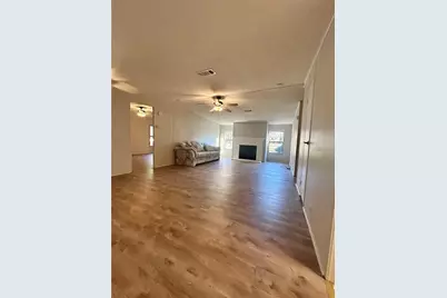 243 Star Lake Drive, Hawthorne, FL 32640 - Photo 8