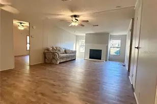 243 Star Lake Dr, Hawthorne, FL 32640 - Photo 8