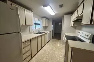 243 Star Lake Dr, Hawthorne, FL 32640 - Photo 16