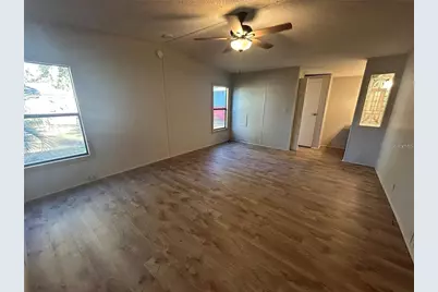 243 Star Lake Drive, Hawthorne, FL 32640 - Photo 12