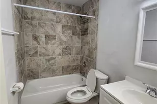 7016 SW 18th Pl, Gainesville, FL 32607 - Photo 6