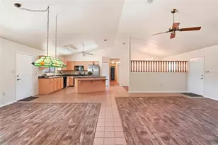 534 SW Thorne Ln, Fort White, FL 32038 - Photo 16