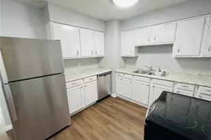 6826 SW 52nd Ave, Gainesville, FL 32608 - Photo 4