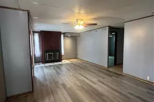 1161 SW Lake Montgomery Ave, Lake City, FL 32025 - Photo 2