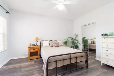 9119 SW 52nd Avenue #201, Gainesville, FL 32608 - Photo 16