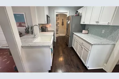 433 SE 7th Street, Gainesville, FL 32601 - Photo 2