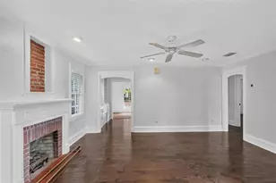 433 SE 7th St, Gainesville, FL 32601 - Photo 6
