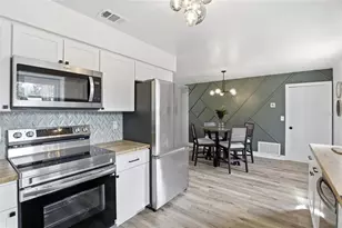 710 NW 253rd St, Newberry, FL 32669 - Photo 18