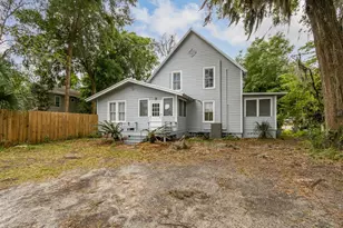 2523 NW 6th St, Gainesville, FL 32609 - Photo 8