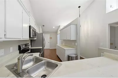 5052 SW 9th Lane, Gainesville, FL 32607 - Photo 14