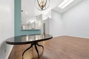 5052 SW 9th Ln, Gainesville, FL 32607 - Photo 8