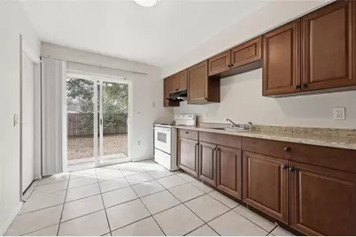 1951 NW 31st Avenue, Gainesville, FL 32605 - Photo 8