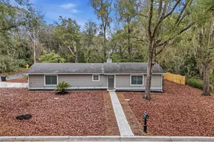 1656 NW 31st Pl, Gainesville, FL 32605 - Photo 2