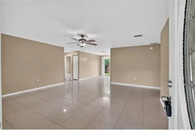 4240 SE 134th Place, Belleview, FL 34420 - Photo 8