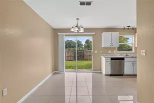 4240 SE 134th Pl, Belleview, FL 34420 - Photo 12