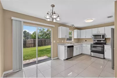 4240 SE 134th Place, Belleview, FL 34420 - Photo 14