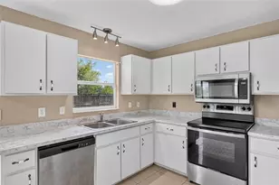 4240 SE 134th Pl, Belleview, FL 34420 - Photo 16