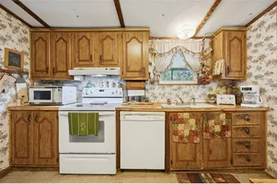 100 Waterway Avenue, Satsuma, FL 32189 - Photo 8