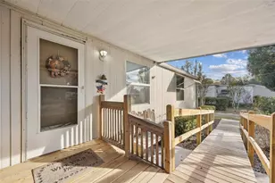 100 Waterway Ave, Satsuma, FL 32189 - Photo 2