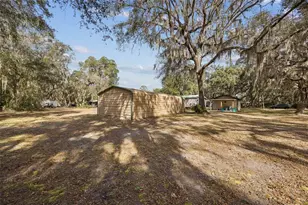 111 Fairway Ln, Crescent City, FL 32112 - Photo 46