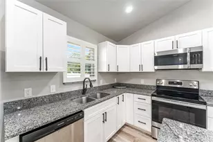 4422 NW 20th Ter, Gainesville, FL 32605 - Photo 14