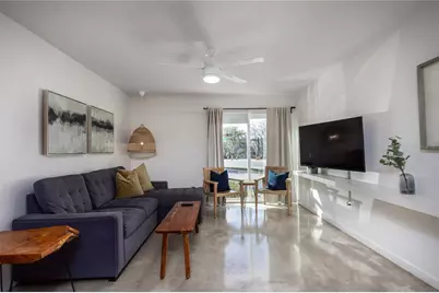 1700 SW 16th Court #E2, Gainesville, FL 32608 - Photo 2