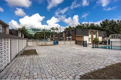 1700 SW 16th Court #E2, Gainesville, FL 32608 - Photo 20