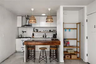 1700 SW 16th Ct, Gainesville, FL 32608 - Photo 8