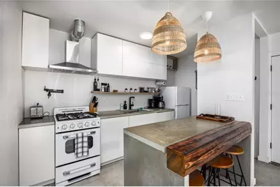 1700 SW 16th Court #E2, Gainesville, FL 32608 - Photo 10